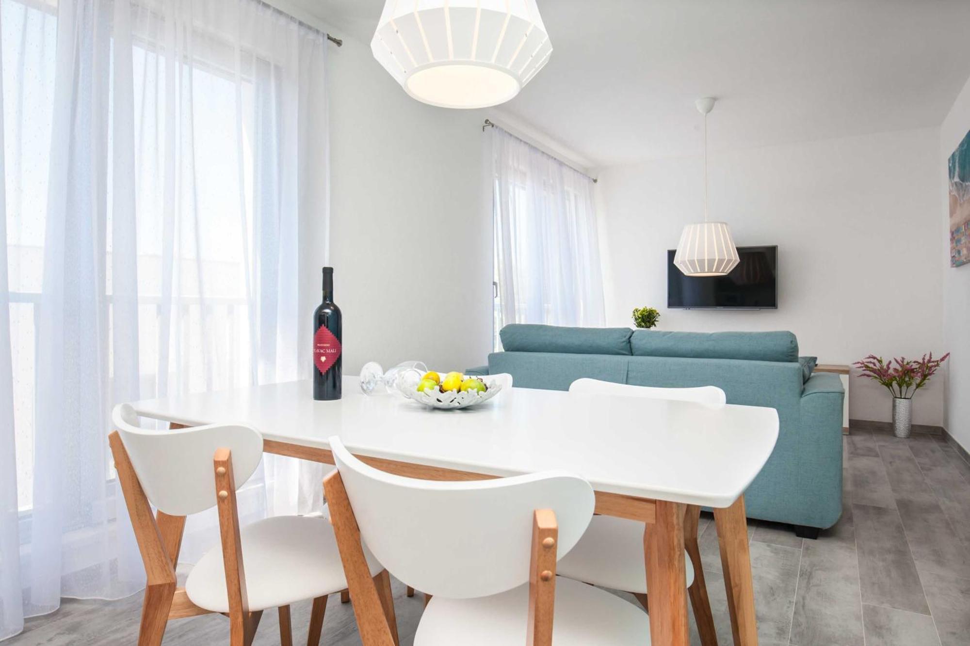Apartments Dva Galeba Bol Room photo